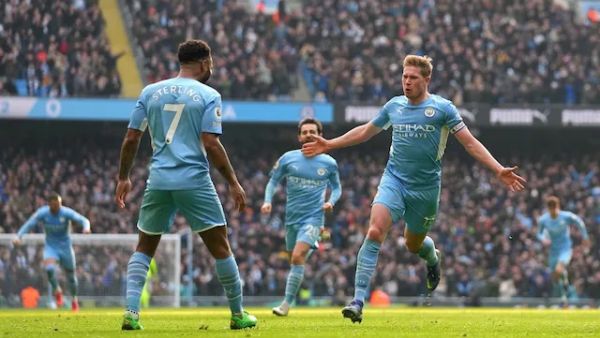 دي بروينه يقود مانشستر سيتي للفوز (المصدر: صحيفة تيليغراف)