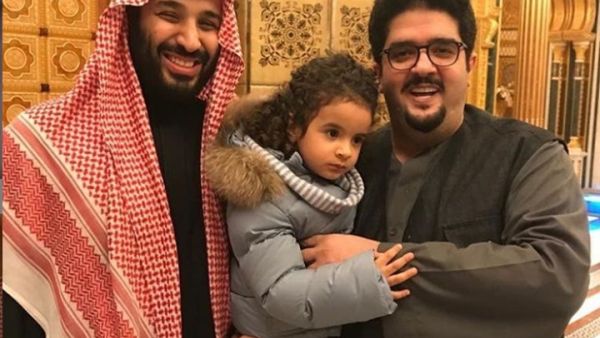 الأمير عبدالعزيز بن فهد برفقة الأمير محمد بن سلمان