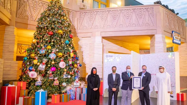 "عالم فيراري أبوظبي" و"عالم وارنر براذرز أبوظبي" تسجلان رقمين قياسيين جديدين