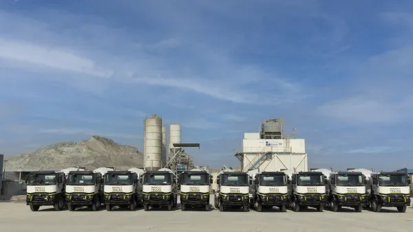 Renault Trucks Completes Delivery Of 10 Units Of K 380 P6x4 Concrete Mixers In First Deal With Sijimix 