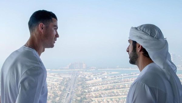 رونالدو مع الشيخ حمدان بن محمد بن راشد 