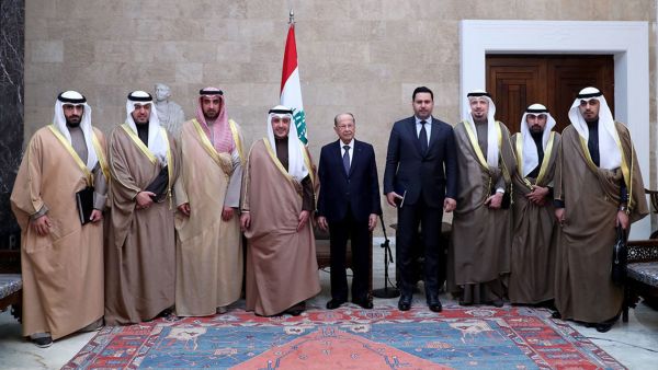  وزير الخارجية الكويتي الشيخ أحمد ناصر المحمد الصباح وصل السبت إلى بيروت