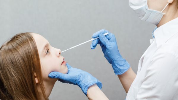 covid-19 test child