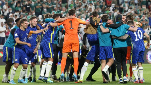 تشيلسي يحل ضيفاً على كريستال بالاس اليوم