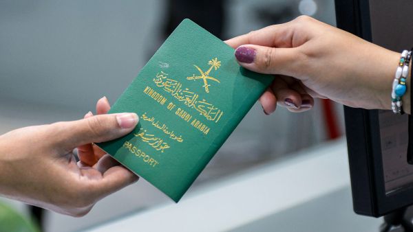 شريحة الكترونية في الجواز السعودي الجديد