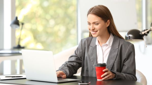 حظك اليوم مع توقعات الأبراج اليوم الجمعة 11 فبراير/ شباط 2022