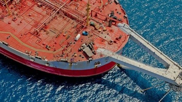  الناقلة النفطية صافر