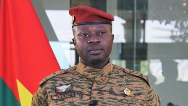 رفع حظر التجول المفروض منذ الانقلاب في بوركينا