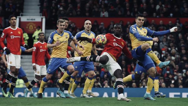 مانشستر يونايتد يتعثر من جديد (المصدر: حساب مانشستر يونايتد الرسمي على تويتر)