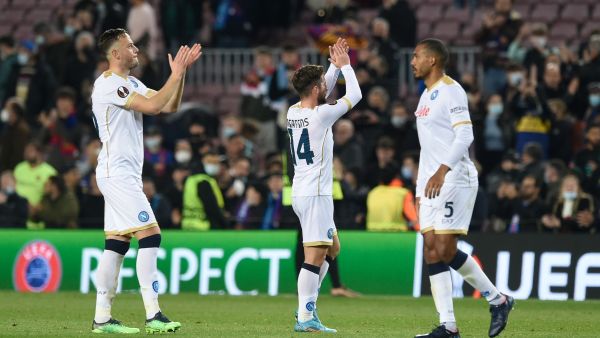 نابولي يلتقي مع برشلونة مجدداً اليوم