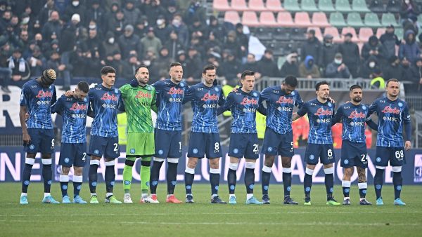 نابولي يستضيف إنتر ميلان في مواجهة مرتقبة