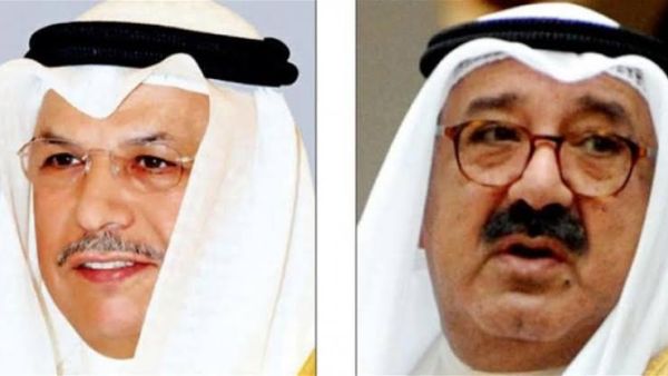 وزير الدفاع حمد جابر العلي، ووزير الداخلية أحمد المنصور