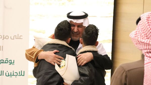 واكد الدكتور السعودي البارز : امجد ومحمد هم ابنائي في الأردن والشعب الأردني هو اسرتي الكبيرة في هذا البلد الشقيق.