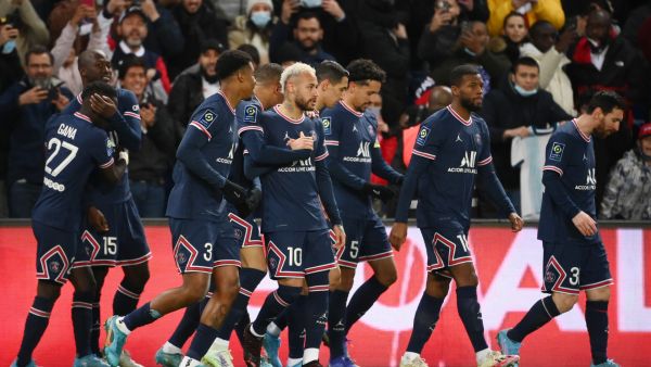 باريس سان جيرمان يلتقي بـ نيس اليوم