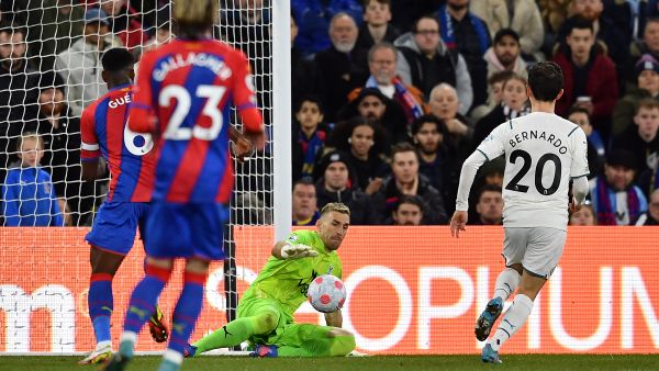 بالاس يجبر سيتي على التعادل (المصدر: حساب الدوري الإنجليزي الرسمي على تويتر)