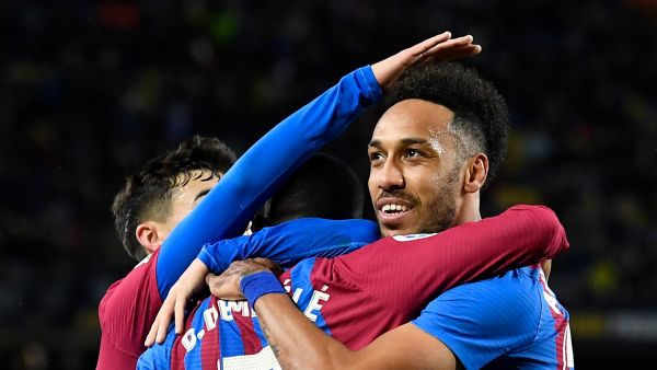 برشلونة مطالب بتحقيق الفوز على غالاتاساراي اليوم