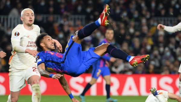 برشلونة يتعادل دون أهداف مع غالاتاساراي