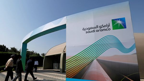 الحوثي يعلن استهداف ارامكو