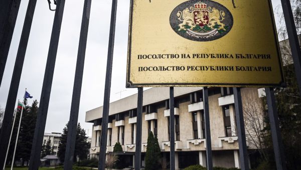 Bulgaria last month expelled the diplomats after prosecutors said six people had been arrested on suspicion of spying for Russia, including several defence ministry officials in the EU and NATO member state. / AFP / Alexander NEMENOV Dozens of Russian diplomats were expelled by EU countries