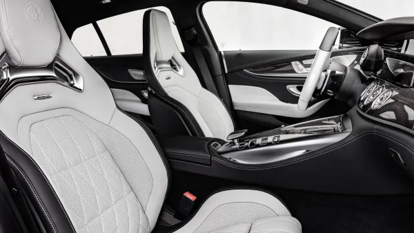 مرسيدس-AMG تجري تحديثات مميزة على سيارة AMG GT 4-Door Coupé