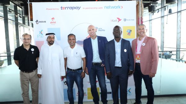 "نتورك إنترناشيونال" و"تيرا باي" تنفذان أول معاملة مالية عبر محفظة أفريقية للهواتف المتحركة في إكسبو 2020 دبي   