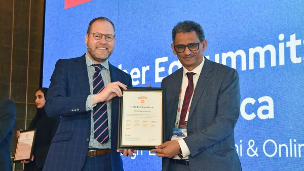 Abu Dhabi University Awarded Five-star Excellence Status in the Prestigious QS World University Rankings