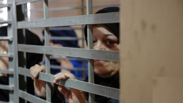 تحويل معتقلين الى الاعتقال الادراي
