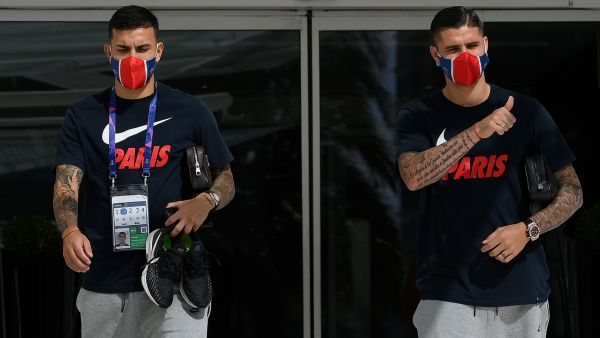 إيكاردي وباريديس في طريقهما للرحيل عن باريس سان جيرمان