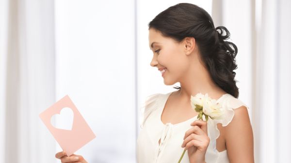 عبارات تهنئة العروس على الواتس آب