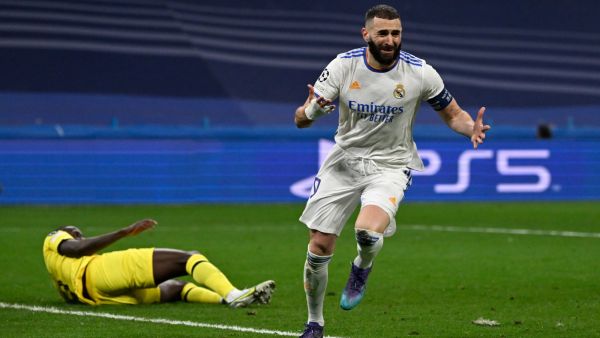 بنزيمة يقود ريال مدريد لنصف النهائي