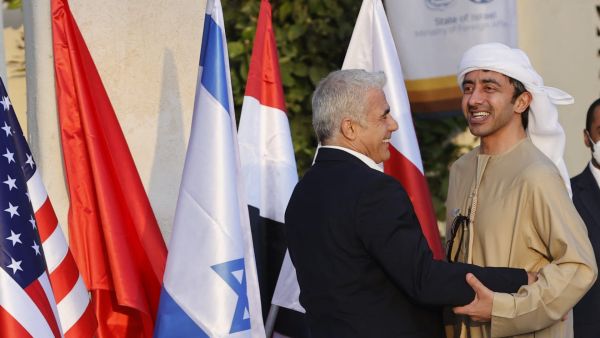 ويمتد الصراع بين إيران ودول المنطقة الأخرى، بما في ذلك إسرائيل والدول العربية، على مدى 4 عقود