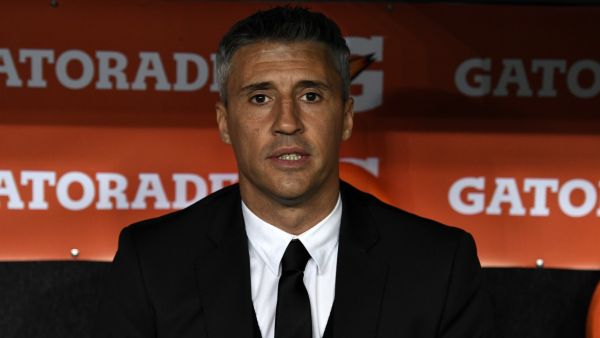 هيرنان كريسبو مدرب الدحيل الجديد