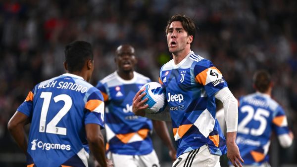 يوفنتوس يتطلع لملاقاة غريمه فيورنتينا اليوم