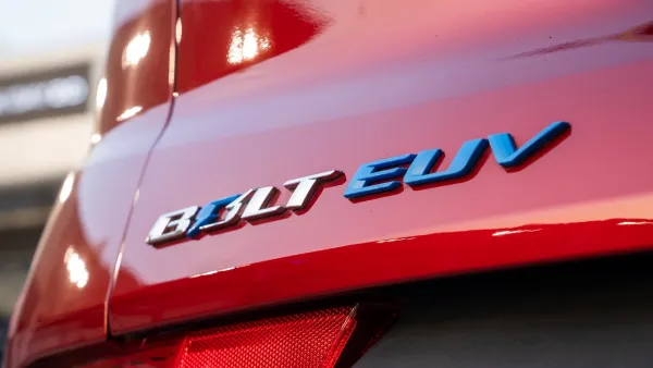 The All-new Chevrolet Bolt EUV Takes to the Track at Yas Circuit, in Collaboration With EV Lab