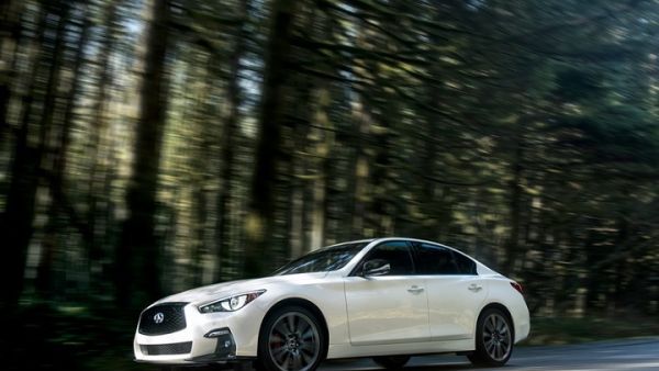 Infiniti Q50: More Than Just a Good-looking Sport Sedan