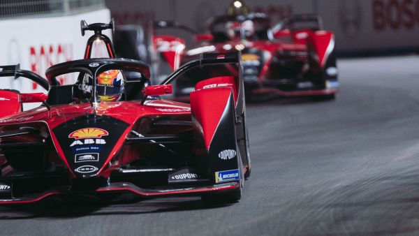 Nissan Acquires e.dams Race Team