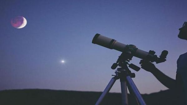 موعد حلول عيد الفطر 2022