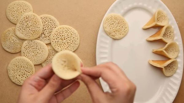 مطبخ رمضان: قطايف عصافيري بالفستق الحلبي