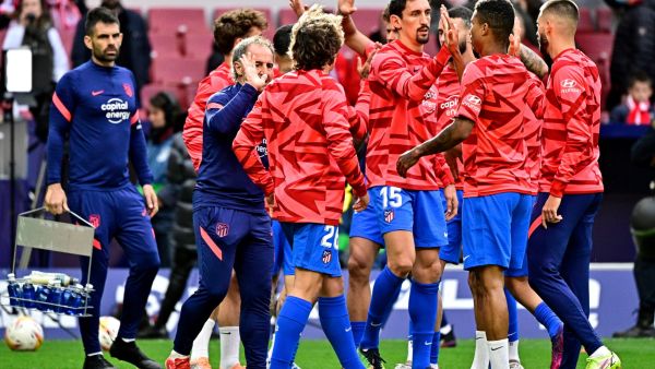 أتلتيكو مدريد يتحدى ريال مدريد (المصدر: أ ف ب)