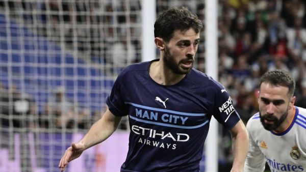 برشلونة يريد جلب بيرناردو سيلفا (المصدر: أ ف ب)