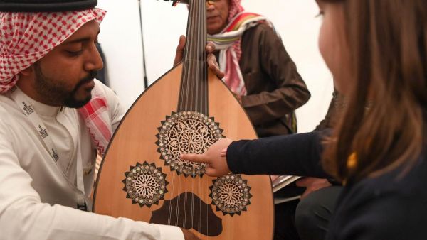 رفض تعليم الموسيقى في المدارس السعودية 