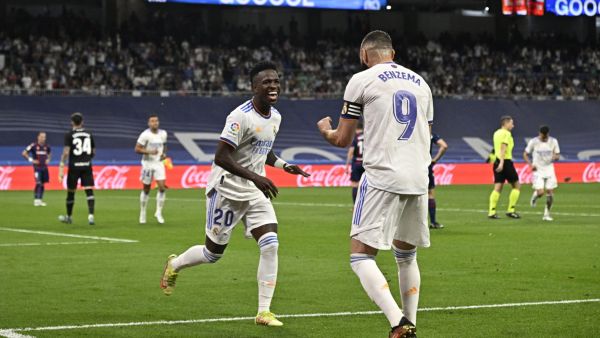 ريال مدريد يسحق ليفانتي (المصدر: أ ف ب)