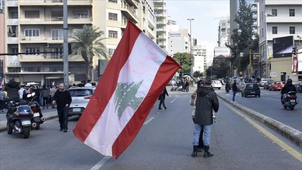 لبنان يستنسخ نموذج "الانسداد" العراقي