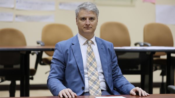 Dr. Alberto Peralta, Director of Innovation and Entrepreneurship as well as the lead for ADUi. Abu Dhabi University Refreshes Its Innovation Strategy To Optimize the Impact of Innovation and Entrepreneurship in the Uae