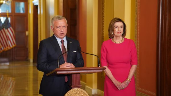 Jordan King meets US representatives