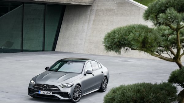 The New Mercedes-Benz C-Class: Sedan