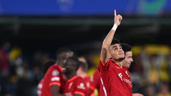  Liverpool's Colombian midfielder Luis Diaz celebrates at the end of the UEFA Champions League semi final second leg football match between Liverpool and Villarreal CF at La Ceramica stadium in Vila-real on May 3, 2022. (Photo by Paul ELLIS / AFP)