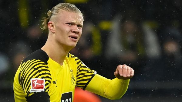 Dortmund's Norwegian forward Erling Braut Haaland reacts during the German first division Bundesliga football match BVB Borussia Dortmund v FC Bayern Munich in Dortmund, western Germany,. Manchester City said Tuesday, May 10, they had reached an agreement in principle with Borussia Dortmund to sign striker Erling Haaland. (Photo by Ina Fassbender / AFP)