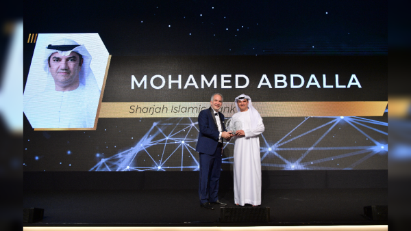 The CEO of Sharjah Islamic Bank wins the Best CEO award in the Islamic banking sector