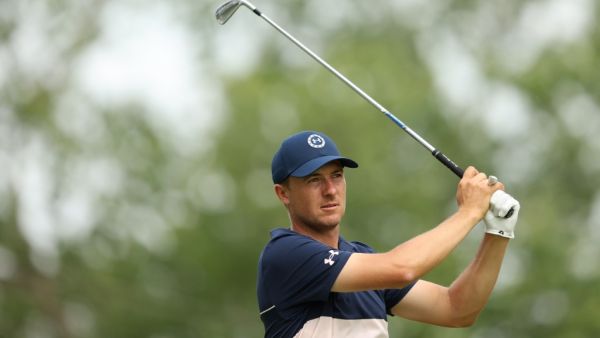 Jordan Spieth of the United States plays a shot during a practice round prior to the start of the 2022 PGA Championship at Southern Hills Country Club on May 17, 2022 in Tulsa, Oklahoma. Richard Heathcote/Getty Images/AFP (Photo by Richard HEATHCOTE / GETTY IMAGES NORTH AMERICA / Getty Images via AFP)